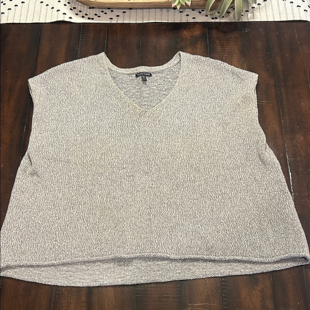 Eileen Fisher Heathered Light Gray Sleeveless V-Neck Sweater Tank